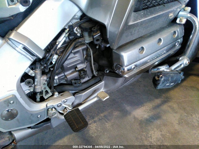 2013 HONDA GL1800 G JH2SC68G4DK100530