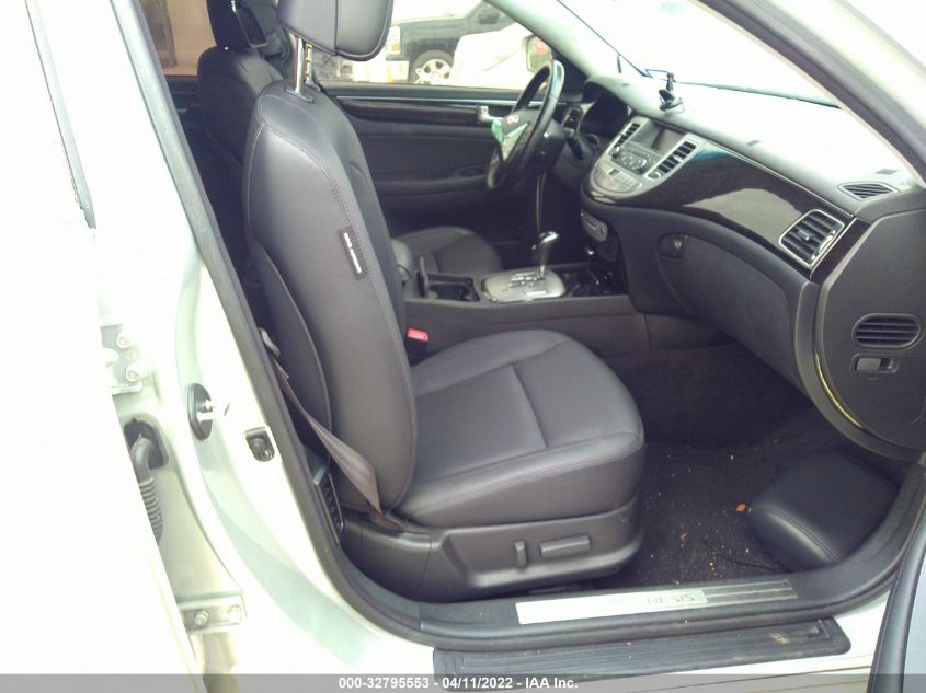 2013 HYUNDAI GENESIS 3.8L KMHGC4DD8DU245052
