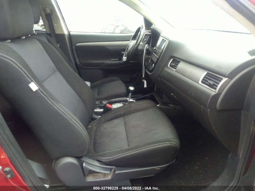 2017 MITSUBISHI OUTLANDER SE/SEL JA4AD3A31HZ037739