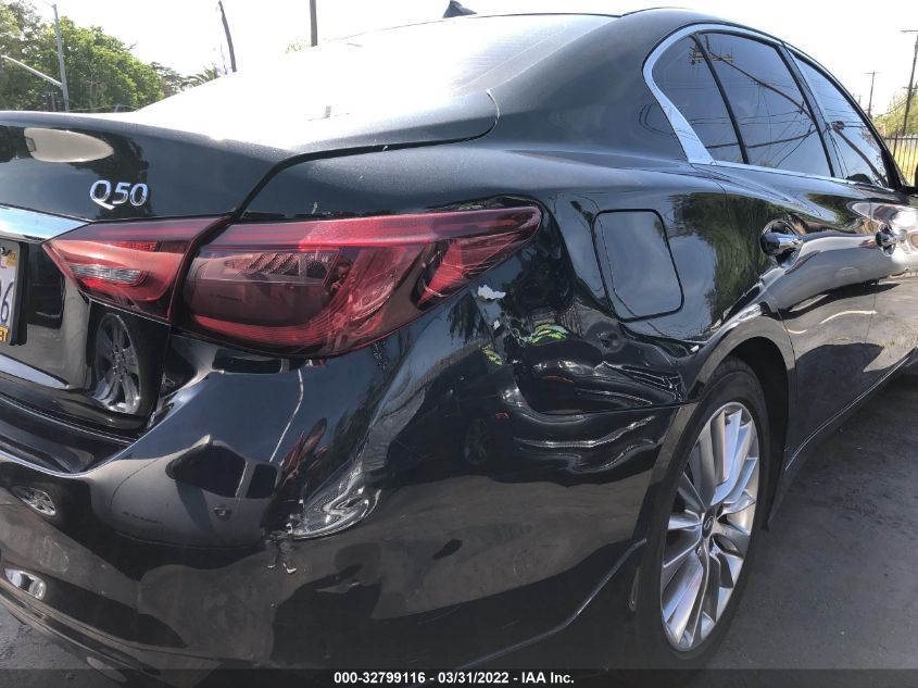 2018 INFINITI Q50 3.0T LUXE JN1EV7AP8JM354051