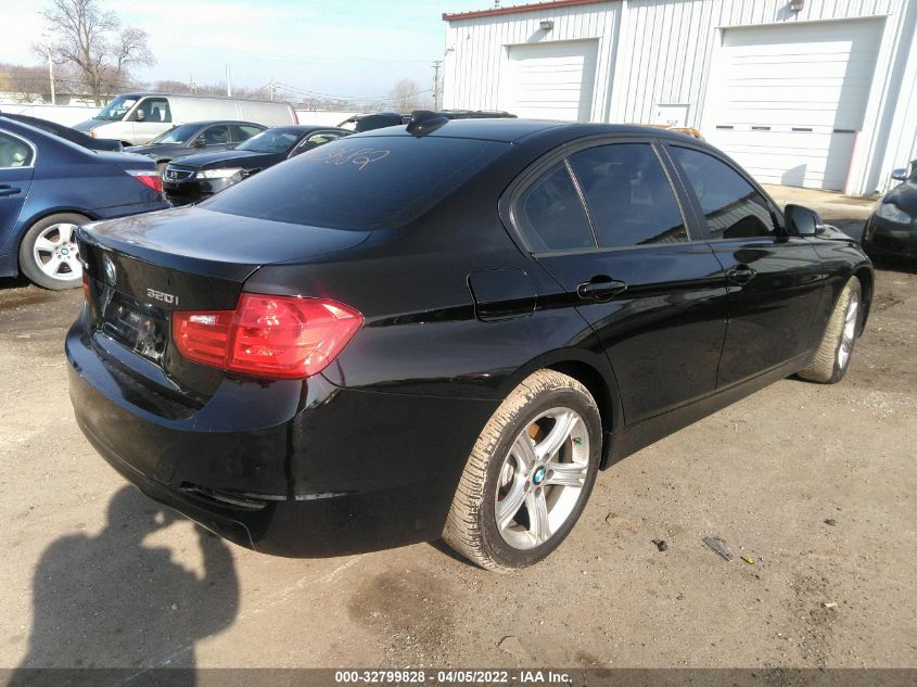 2014 BMW 3 SERIES 320I XDRIVE WBA3C3C56EPV90004