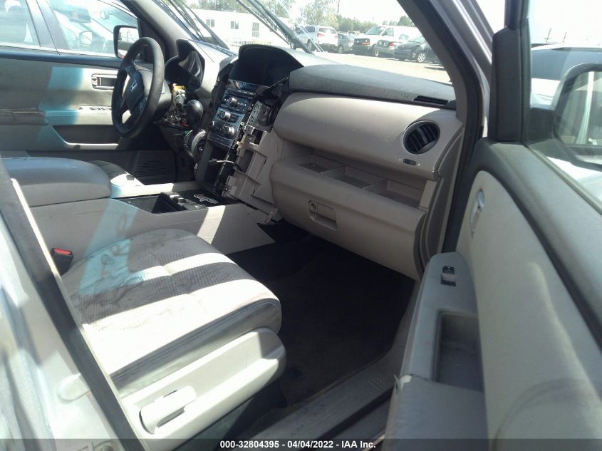 2015 HONDA PILOT LX 5FNYF3H27FB015131
