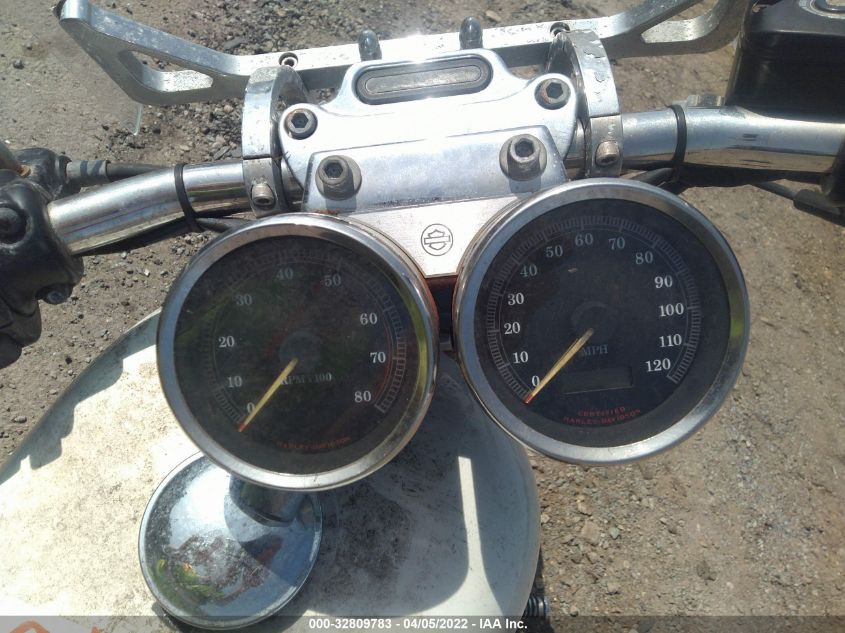 2001 HARLEY-DAVIDSON XL883 C 1HD4CJM361K147737