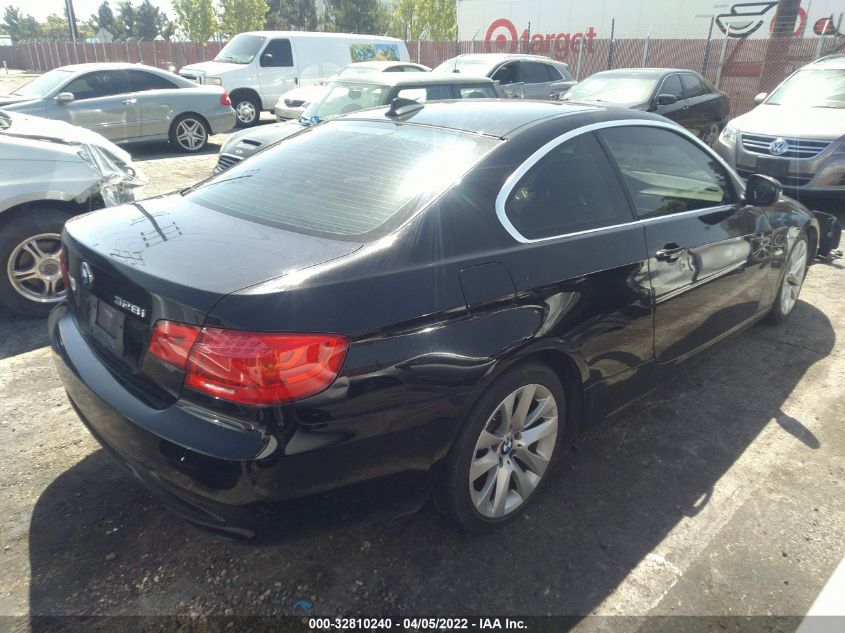 2013 BMW 3 SERIES 328I WBAKE5C53DJ107023