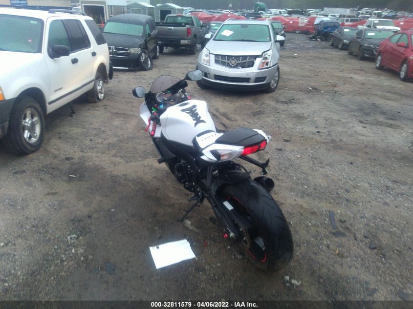 2019 SUZUKI GSX-R750 JS1GR7MA1K7100029