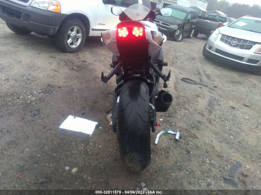 2019 SUZUKI GSX-R750 JS1GR7MA1K7100029