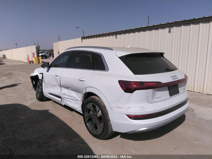 2022 AUDI E-TRON PREMIUM WA1AAAGE3NB012030