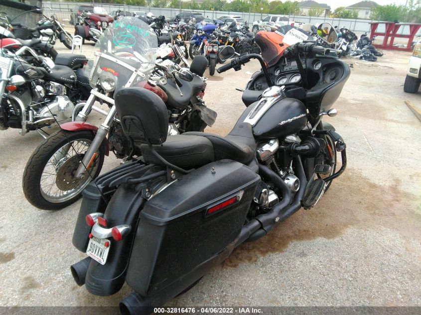 2018 HARLEY-DAVIDSON FLTRX ROAD GLIDE 1HD1KHC16JB672893