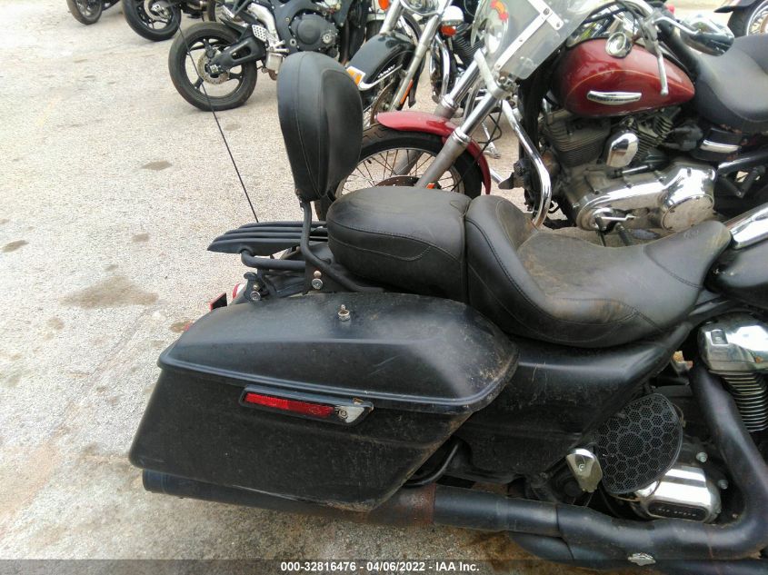 2018 HARLEY-DAVIDSON FLTRX ROAD GLIDE 1HD1KHC16JB672893
