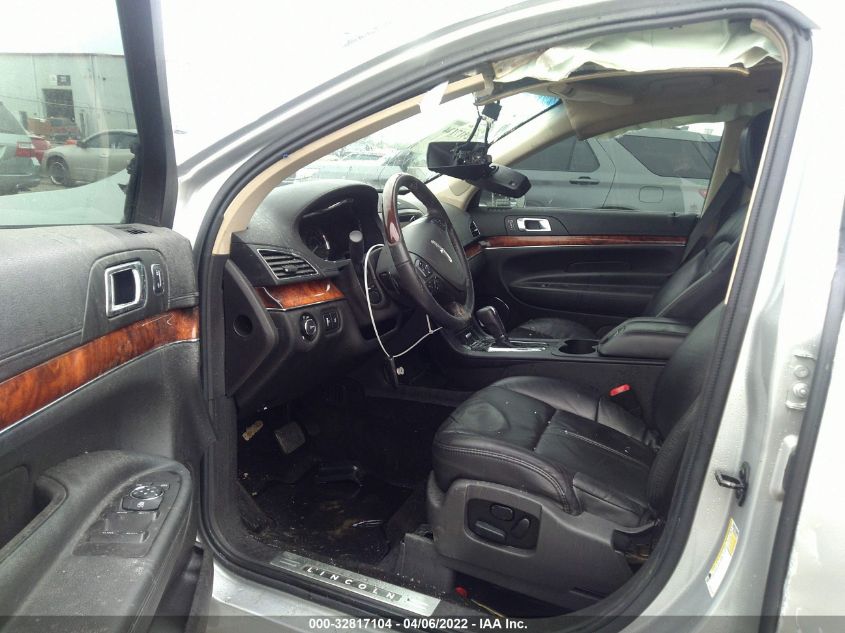 2014 LINCOLN MKT ECOBOOST 2LMHJ5ATXEBL57987