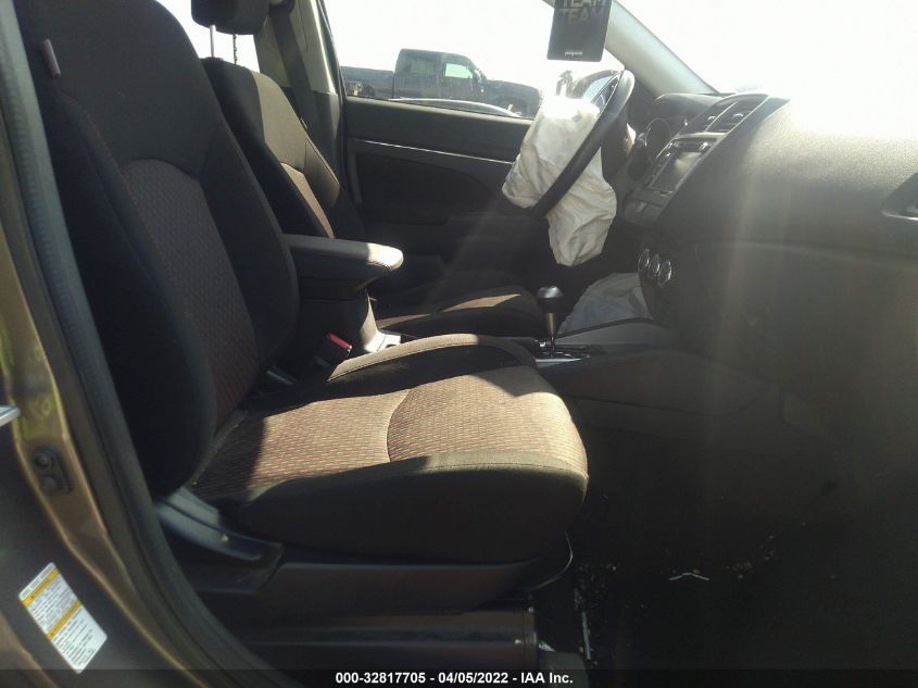 2018 MITSUBISHI OUTLANDER SPORT ES/SE JA4AP3AU9JU011120