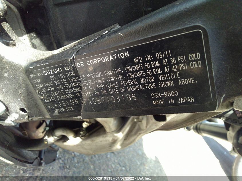 2011 SUZUKI GSX-R600 JS1GN7FA5B2103196