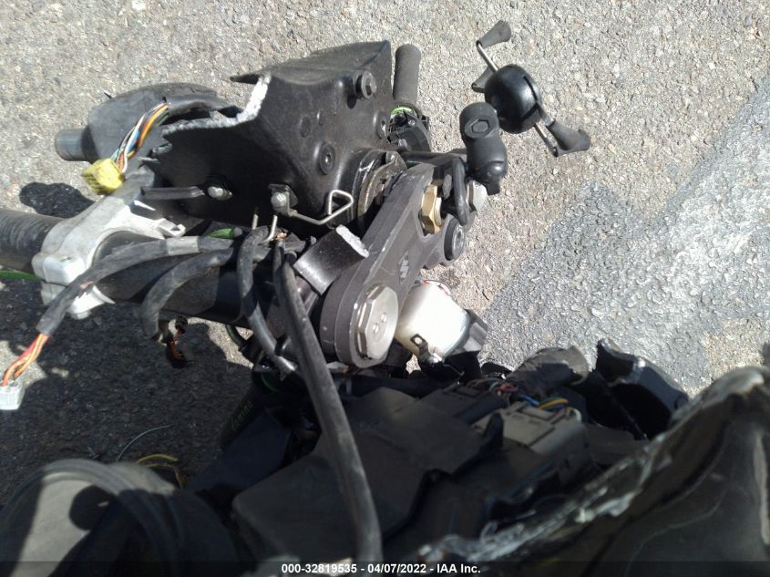 2011 SUZUKI GSX-R600 JS1GN7FA5B2103196