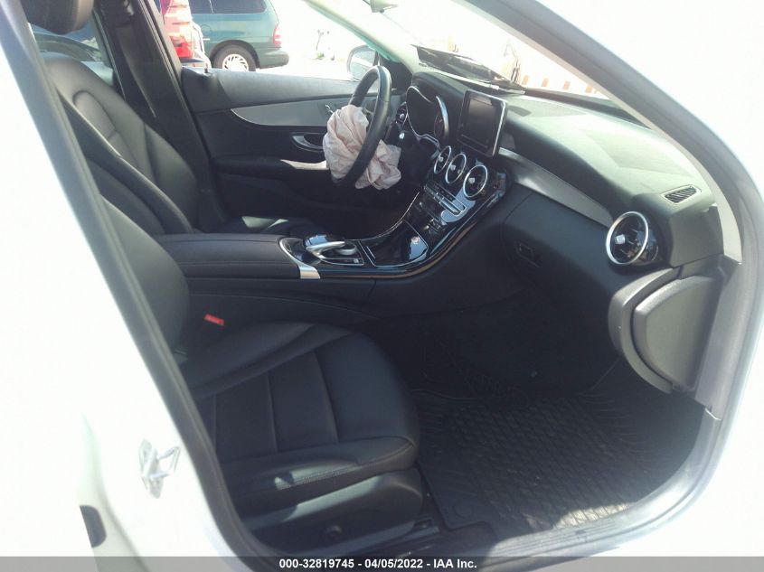2016 MERCEDES-BENZ C-CLASS C 300 55SWF4JB9GU111155