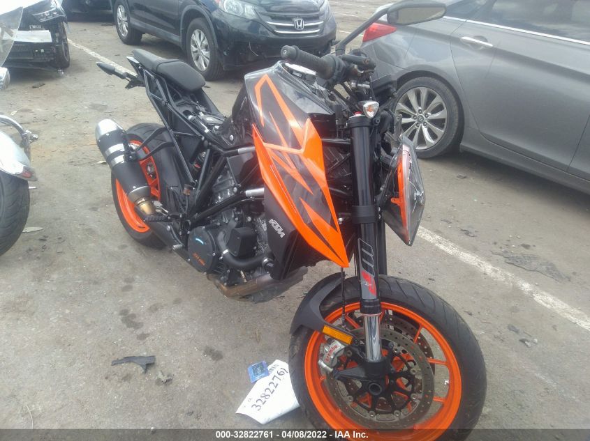 2019 KTM 1290 SUPER DUKE R VBKV39408KM906094