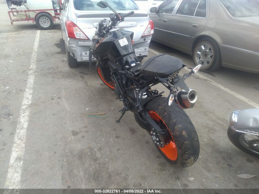 2019 KTM 1290 SUPER DUKE R VBKV39408KM906094