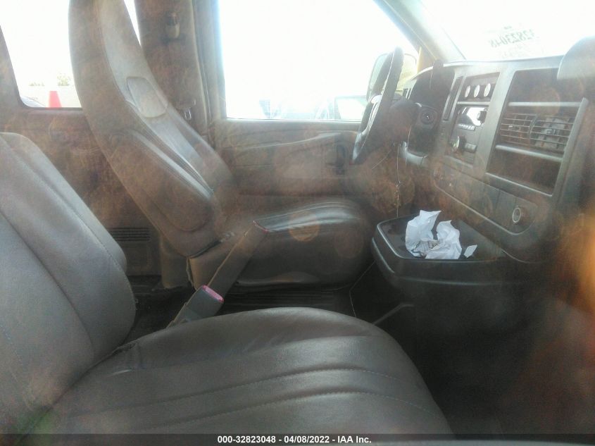 2014 CHEVROLET EXPRESS PASSENGER LS 1GAZGZFA1E1127471