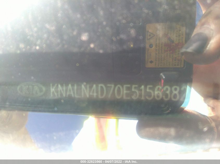 2014 KIA CADENZA PREMIUM KNALN4D70E5156382