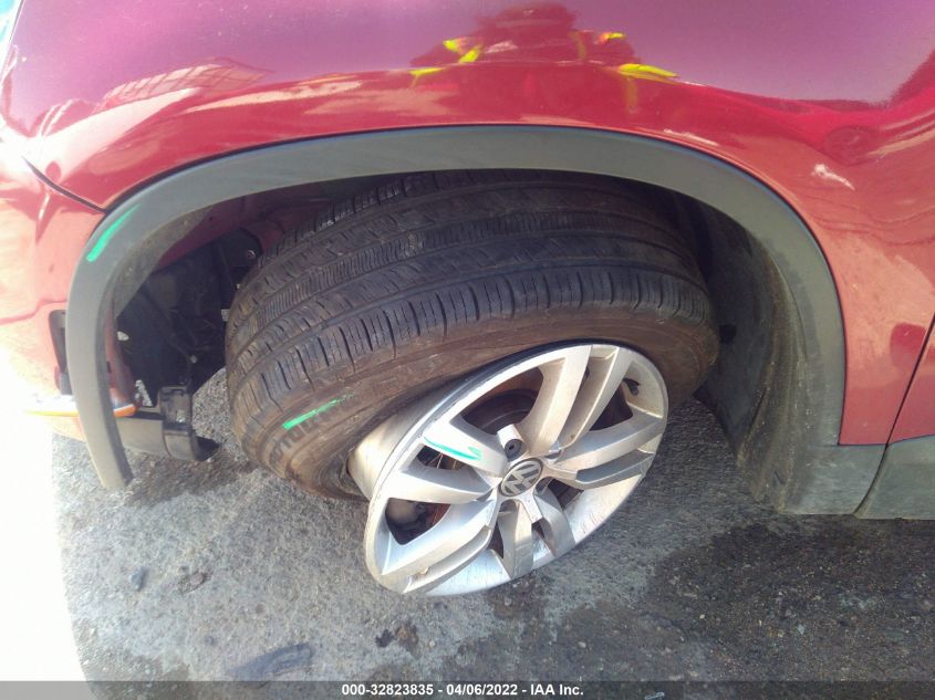 2015 VOLKSWAGEN TIGUAN S WVGAV7AX3FW015409