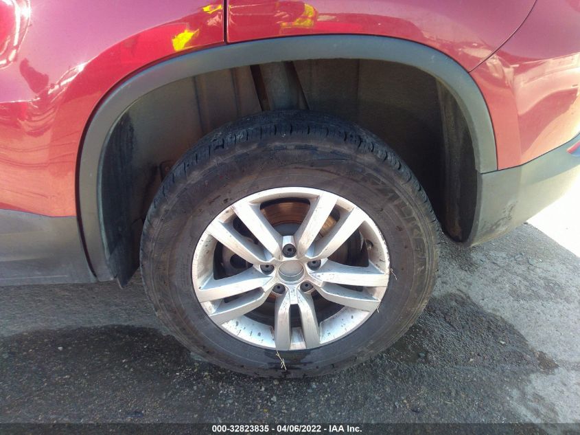 2015 VOLKSWAGEN TIGUAN S WVGAV7AX3FW015409