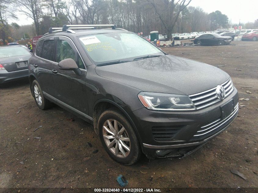 2016 VOLKSWAGEN TOUAREG SPORT W/TECHNOLOGY WVGEF9BP5GD005700