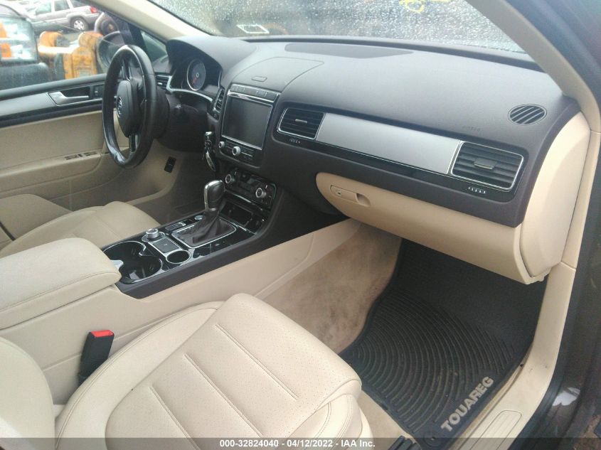 2016 VOLKSWAGEN TOUAREG SPORT W/TECHNOLOGY WVGEF9BP5GD005700