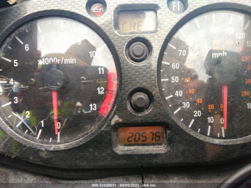 2005 SUZUKI GSX1300 RK5 JS1GW71A952105073