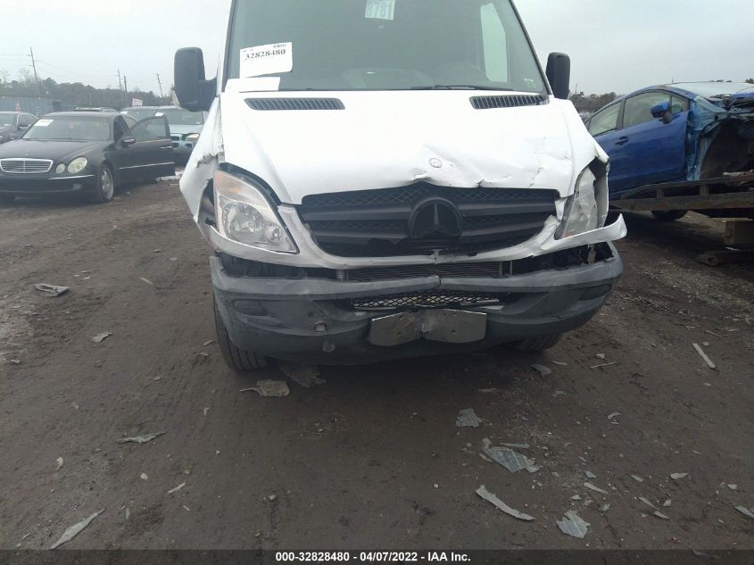 2013 MERCEDES-BENZ SPRINTER CARGO VANS WD3PE7CC7D5736824