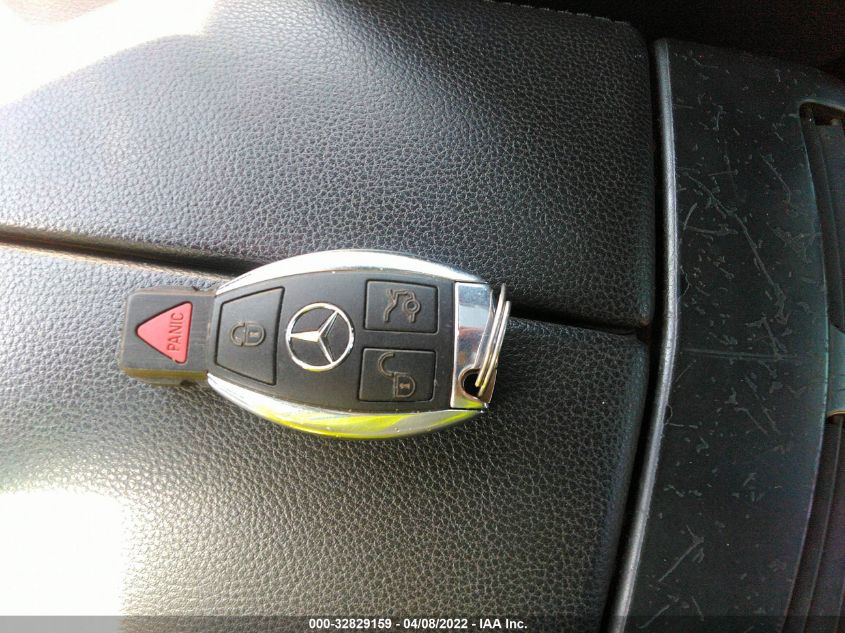 2013 MERCEDES-BENZ E-CLASS E 350 WDDHF8JB6DA717055