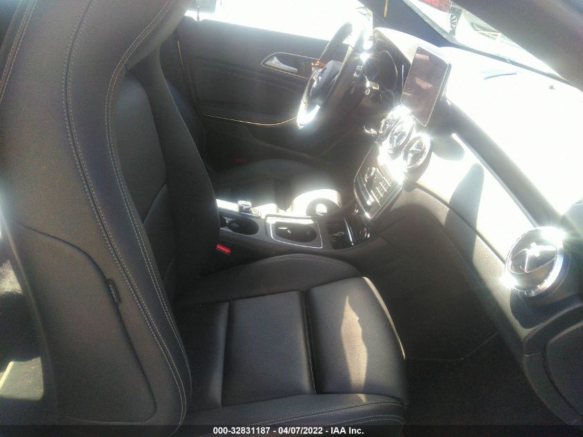 2017 MERCEDES-BENZ CLA CLA 250 WDDSJ4EB2HN469067