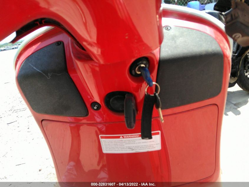 2013 VESPA GTS 300 SUPER ZAPM459L7D5703912