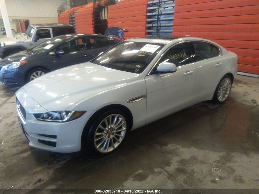 2017 JAGUAR XE 35T FIRST EDITION SAJAN4BV1HA948680