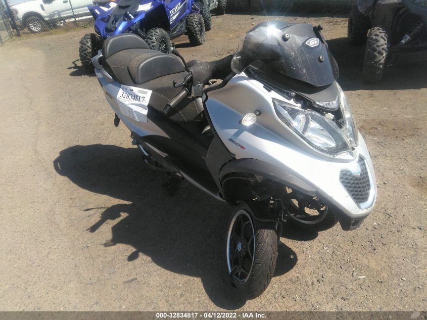 2016 PIAGGIO MP3 500 SPORT ABS ZAPM860XXG5000416