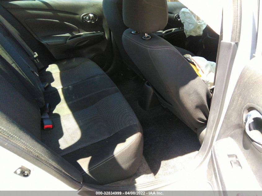 2019 NISSAN VERSA SEDAN SV 3N1CN7AP5KL814575