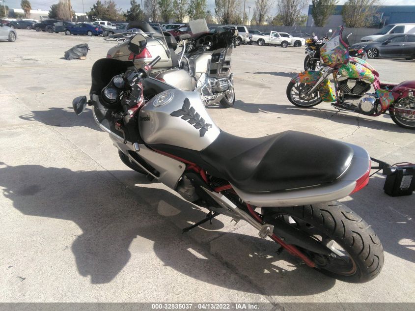 2006 KAWASAKI EX650 A6F JKAEXEA156A011627