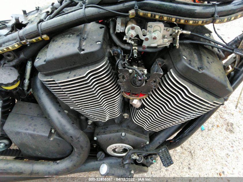 2015 VICTORY MOTORCYCLES HAMMER 8-BALL 5VPHA36N3F3040635