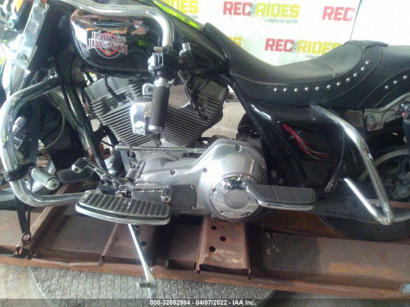 2004 HARLEY-DAVIDSON FLHT 1HD1DDV184Y602815