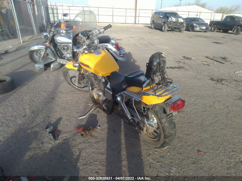 2002 HONDA VT750 DC JH2RC44002M613190