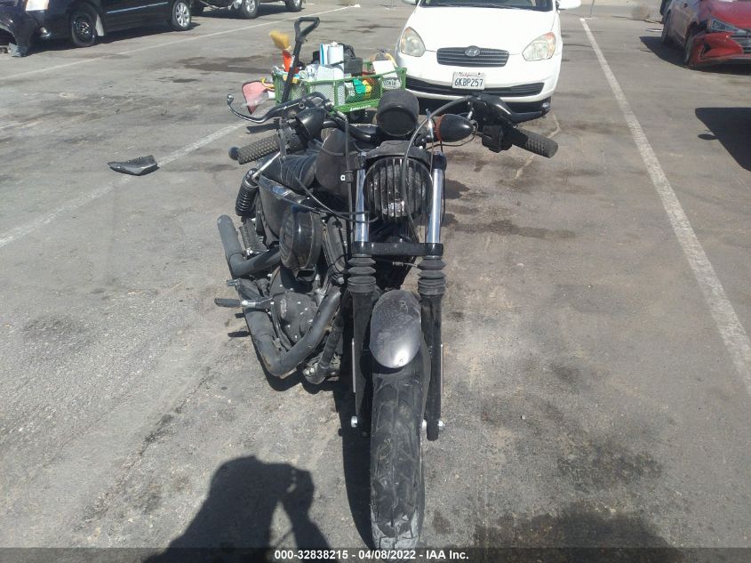 2016 HARLEY-DAVIDSON XL883 IRON 883 1HD4LE219GC414042