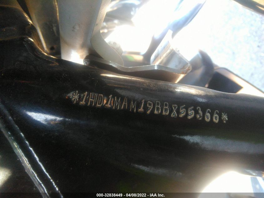 2011 HARLEY-DAVIDSON FLHTCUTG 1HD1MAM19BB855366