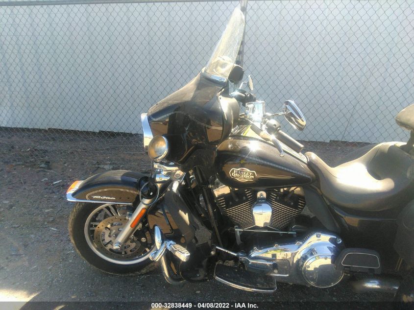 2011 HARLEY-DAVIDSON FLHTCUTG 1HD1MAM19BB855366