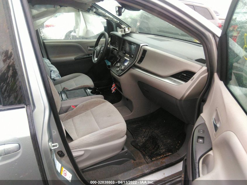 2019 TOYOTA SIENNA LE 5TDJZ3DC9KS218860