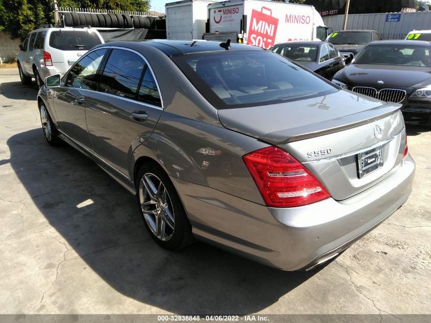 2013 MERCEDES-BENZ S-CLASS S 550 WDDNG7DB5DA531223