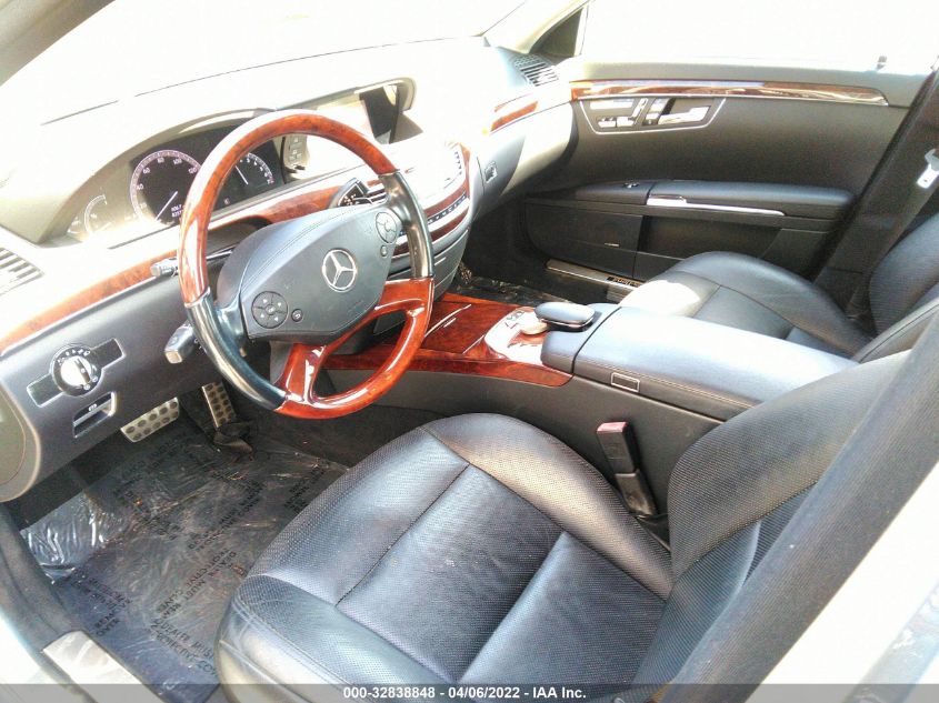 2013 MERCEDES-BENZ S-CLASS S 550 WDDNG7DB5DA531223