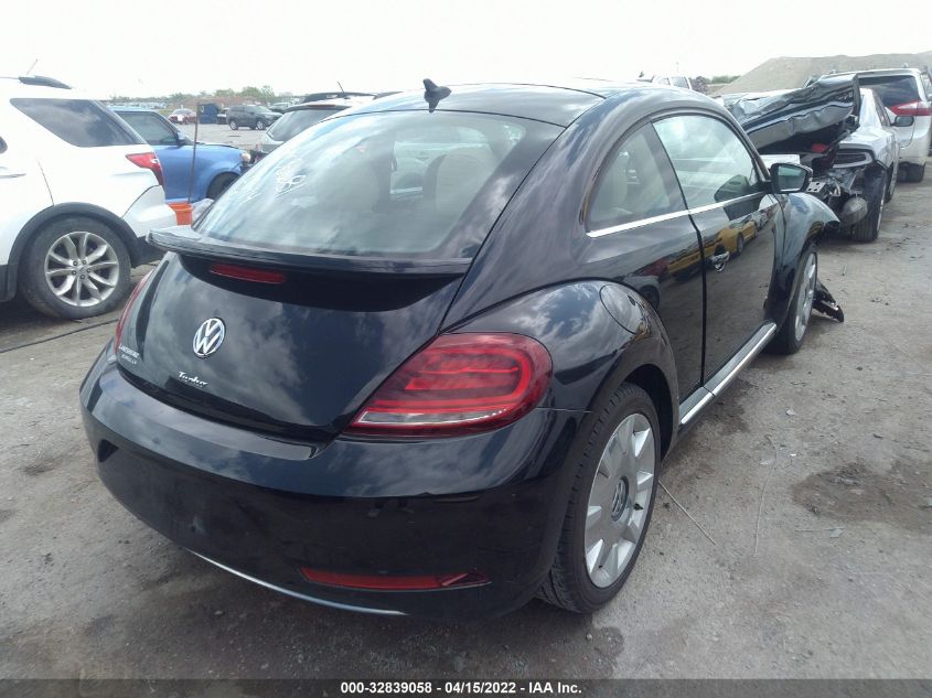 2018 VOLKSWAGEN BEETLE SE 3VWJD7AT1JM713365