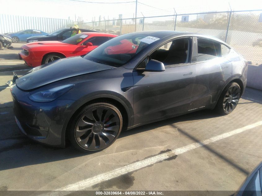 Images of 2022 TESLA MODEL Y 7SAYGDEF2NF348414 | vin: 7SAYGDEF2NF348414 | 32839654