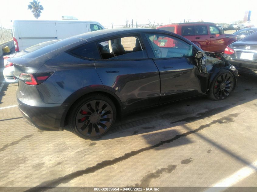 Auction sale of the 2022 TESLA MODEL Y , vin: 7SAYGDEF2NF348414, lot number: 32839654