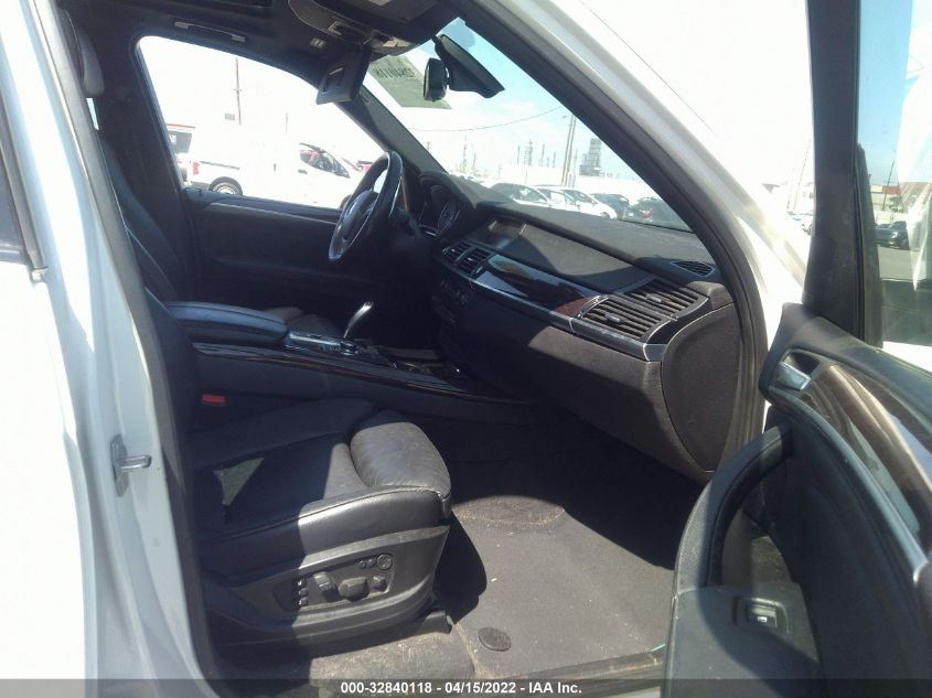 2013 BMW X5 XDRIVE50I 5UXZV8C58D0C16488
