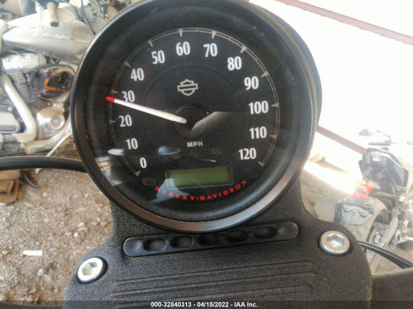 2020 HARLEY-DAVIDSON XL883 N 1HD4LE215LB412031