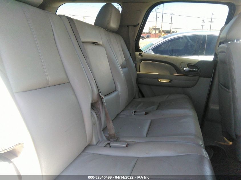 2013 CHEVROLET TAHOE LT 1GNSKBE03DR302706